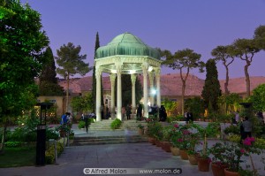 12-Tomb-of-Hafez-at-dusk
